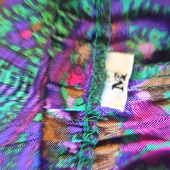 Kathryn 2 Pcs PJ‎ Set Floral Multicolor Women's Top. Satin Soft Luxury. Meduim - Picture 11 of 12